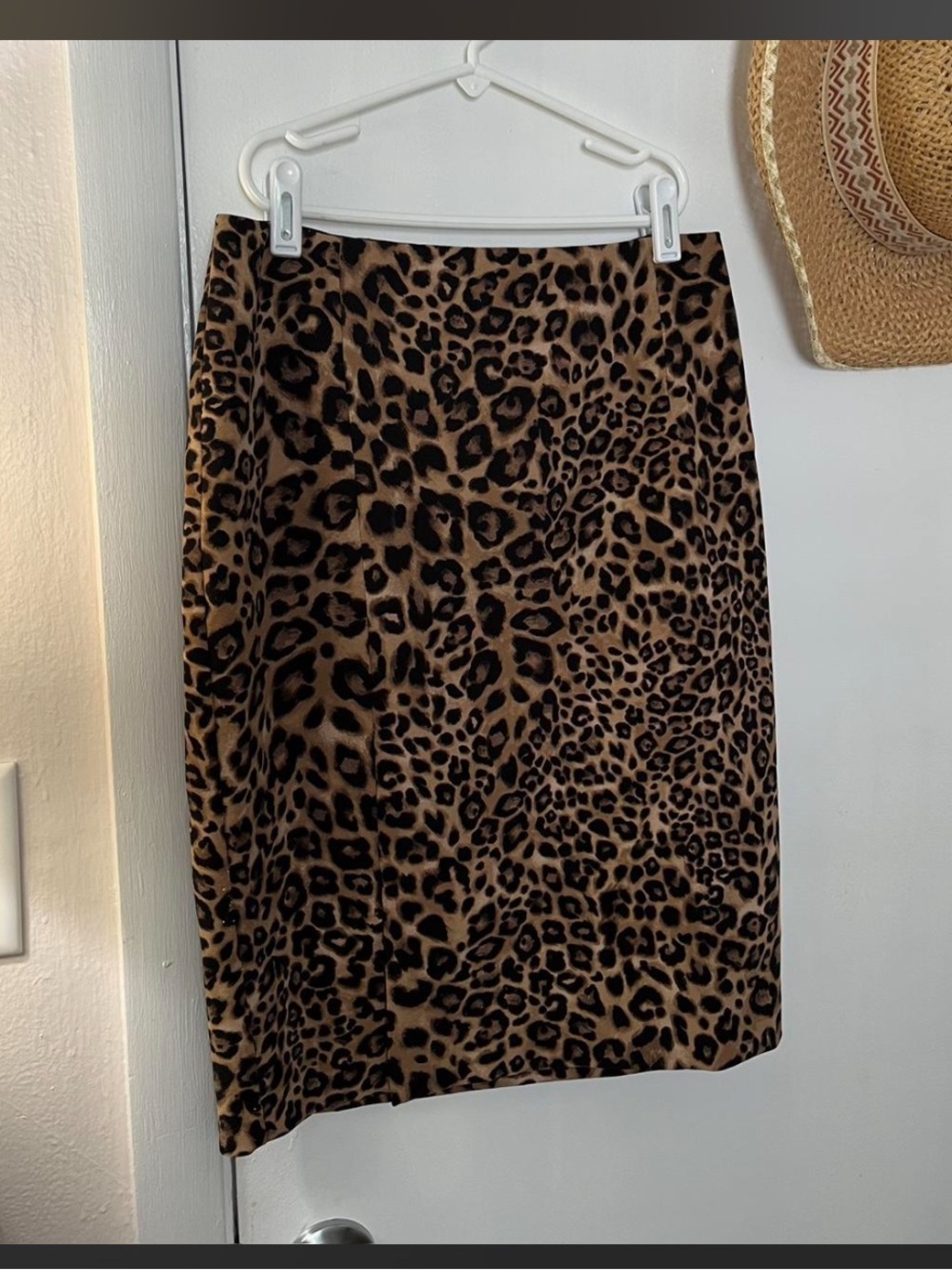 White House Black Market Leopard Print Pencil Skirt - Tan & Black